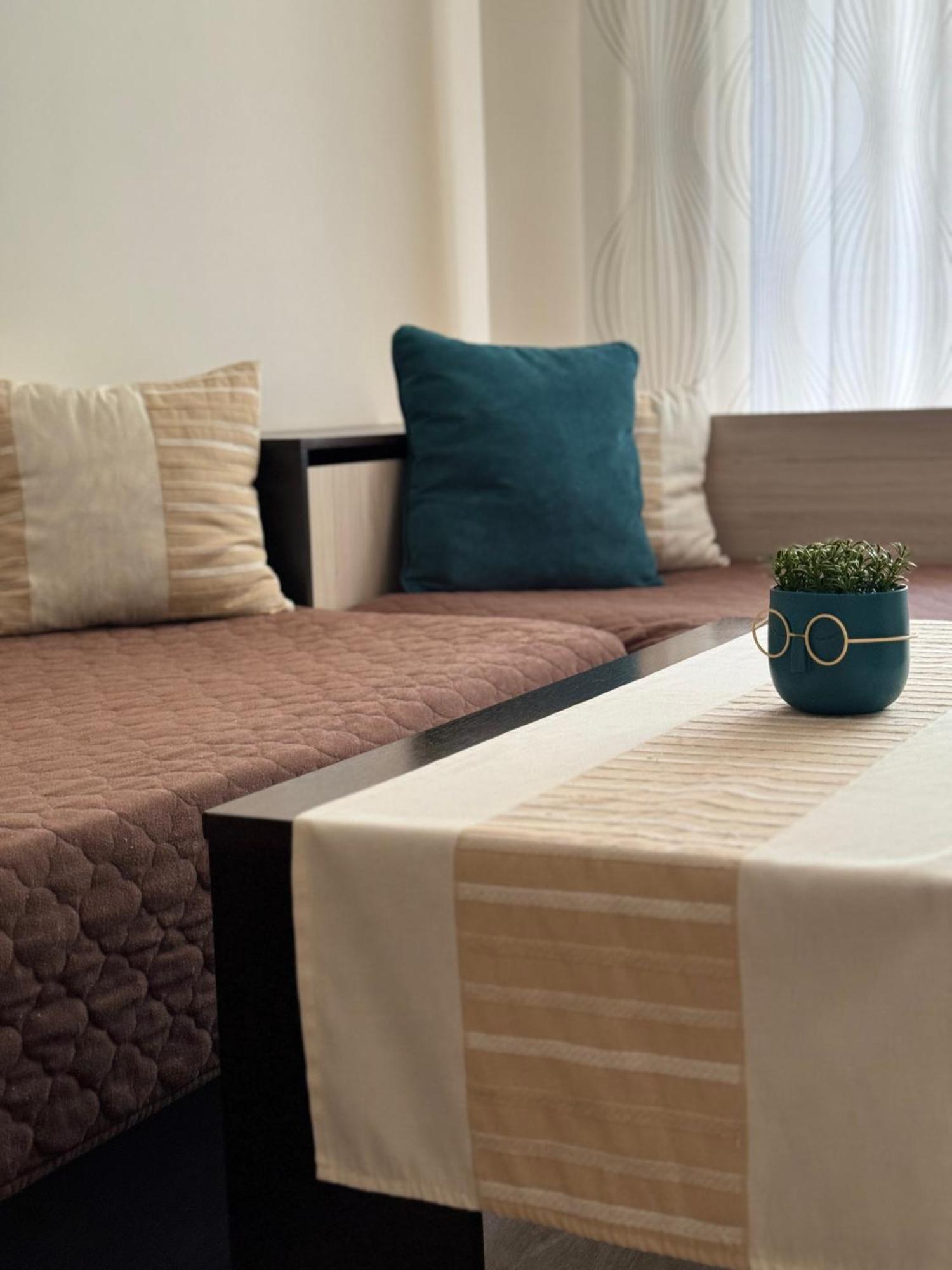 Hotel Topalovi 네세부르 외부 사진